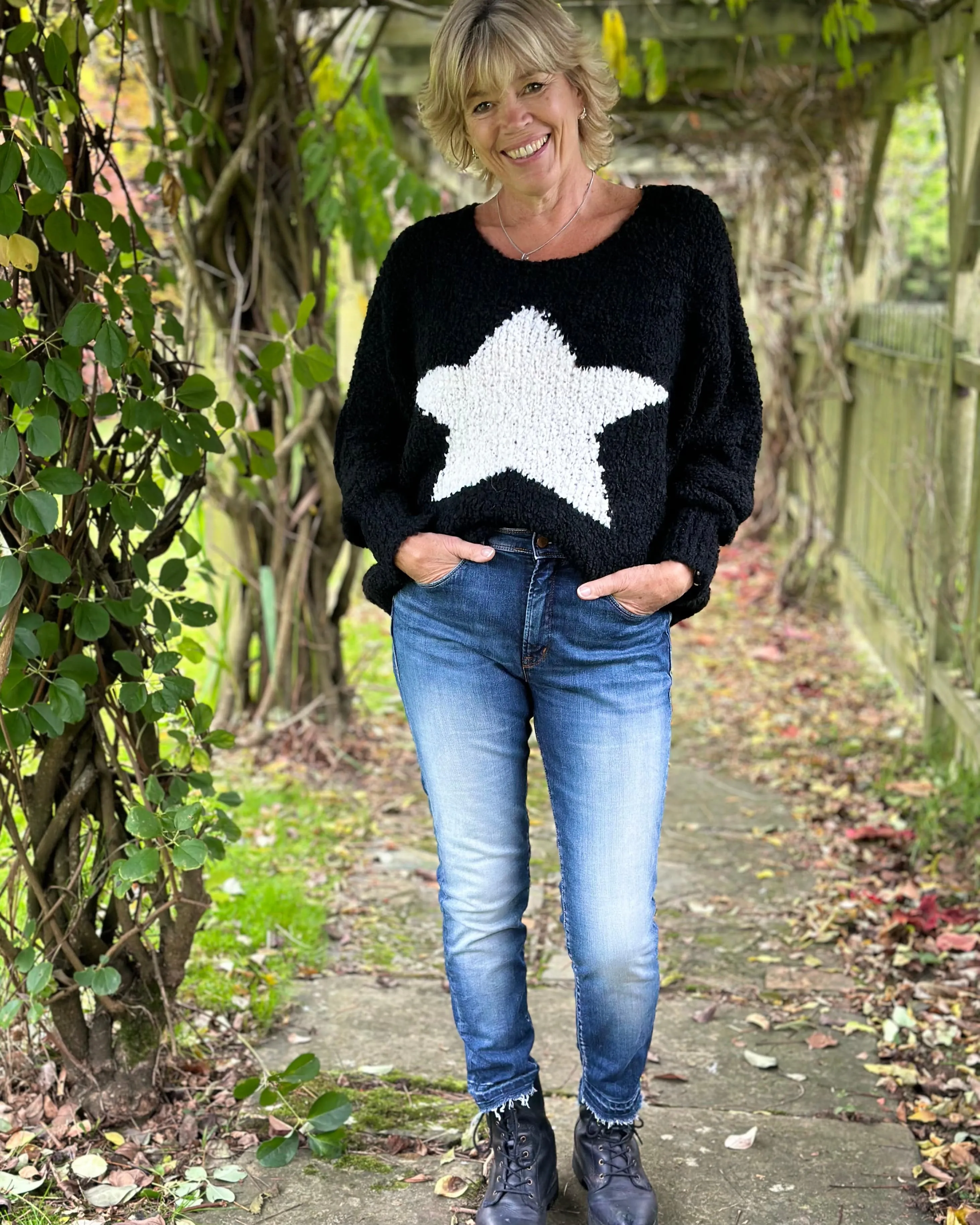 Alpaca Wool Mix Boucle Star Jumper - Black