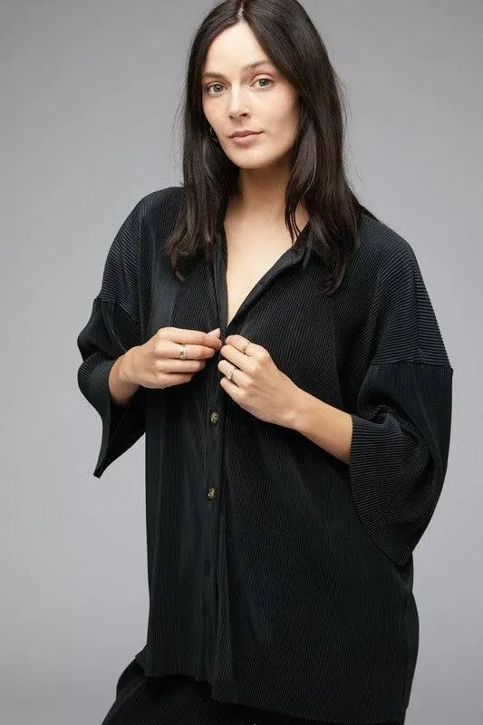 Half sleeve button-down shirt