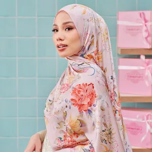 LE Batik Floral in Pale Pink